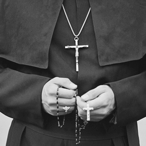 Krížová cesta za kňazov